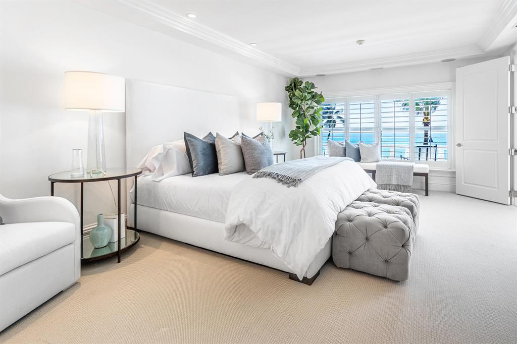 THREE HUNDRED OCEAN BLVD APTS INC - Residential