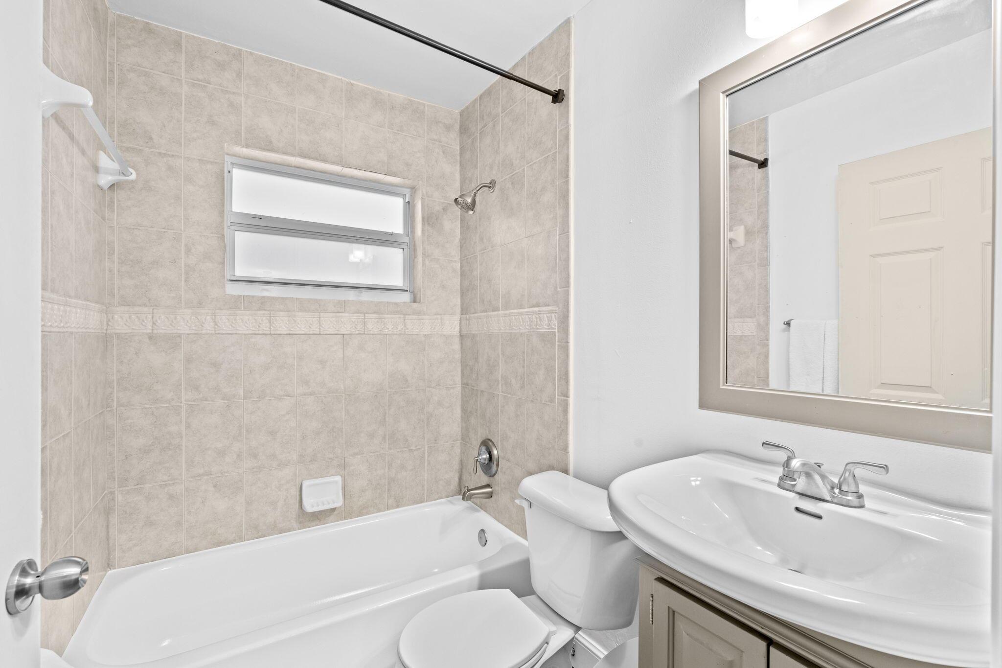 ALBERT GIBSON ESTATES - Residential