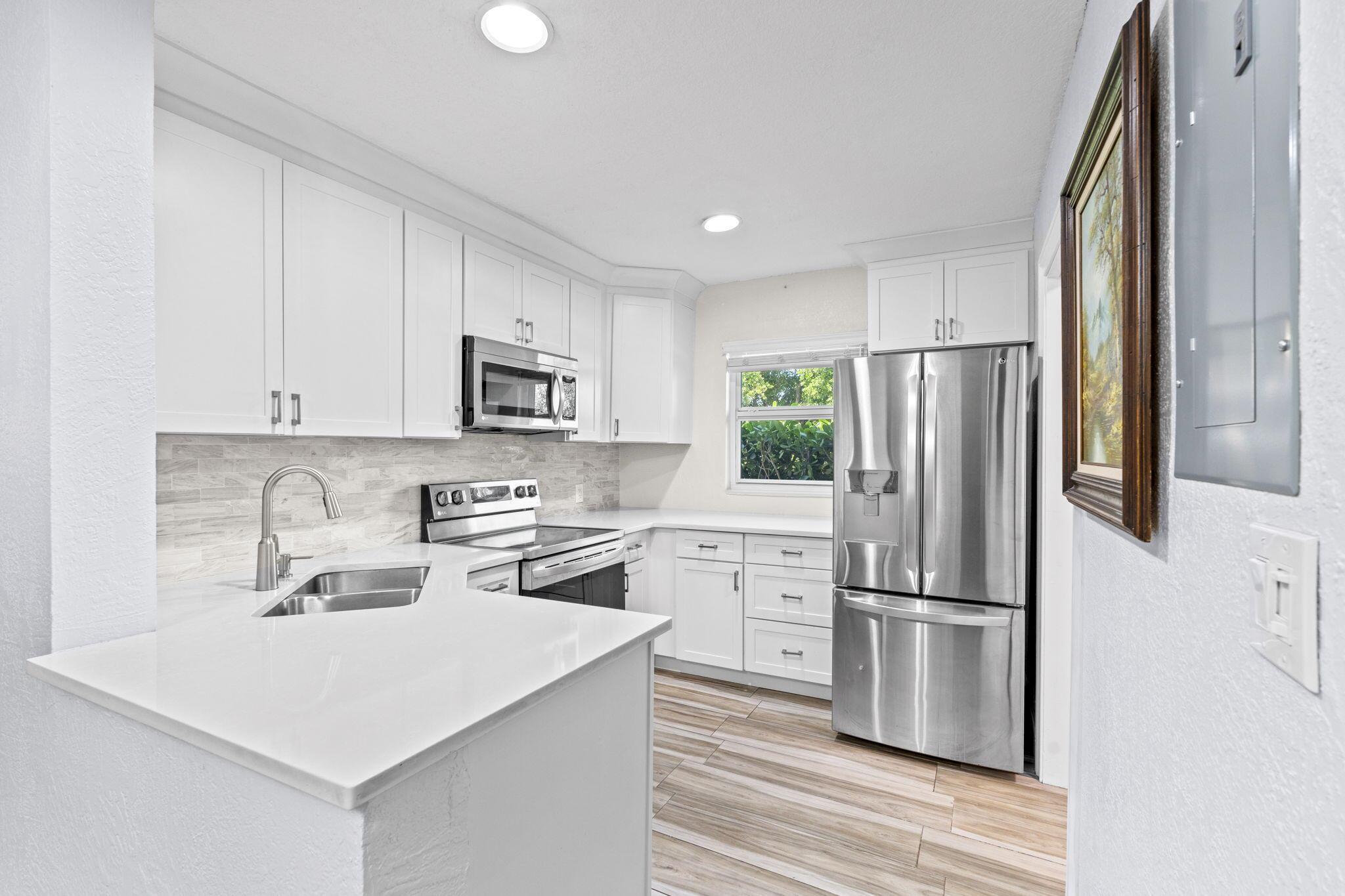 ALBERT GIBSON ESTATES - Residential