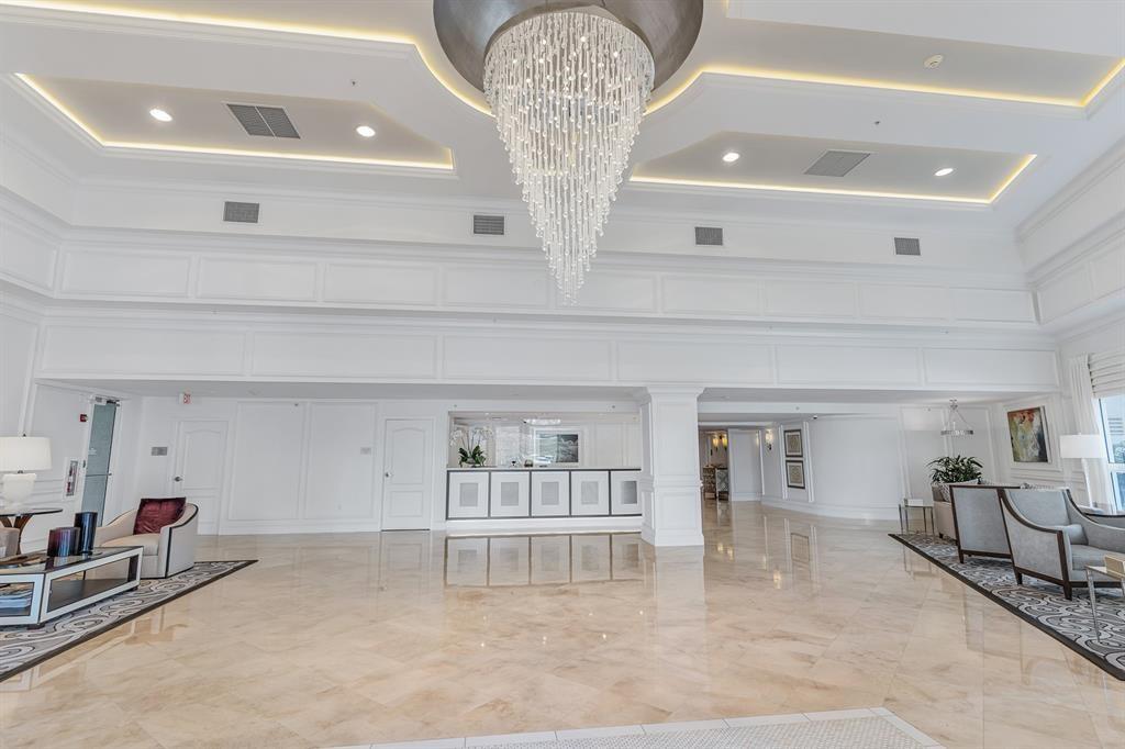 Jackson Tower - Residential