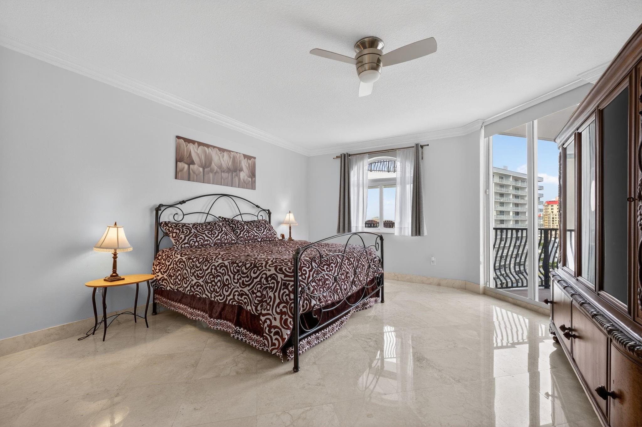 Jackson Tower - Residential