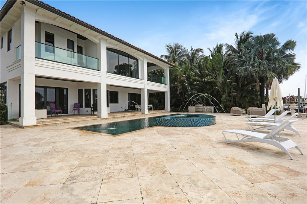 SEA RANCH LAKES - Residential