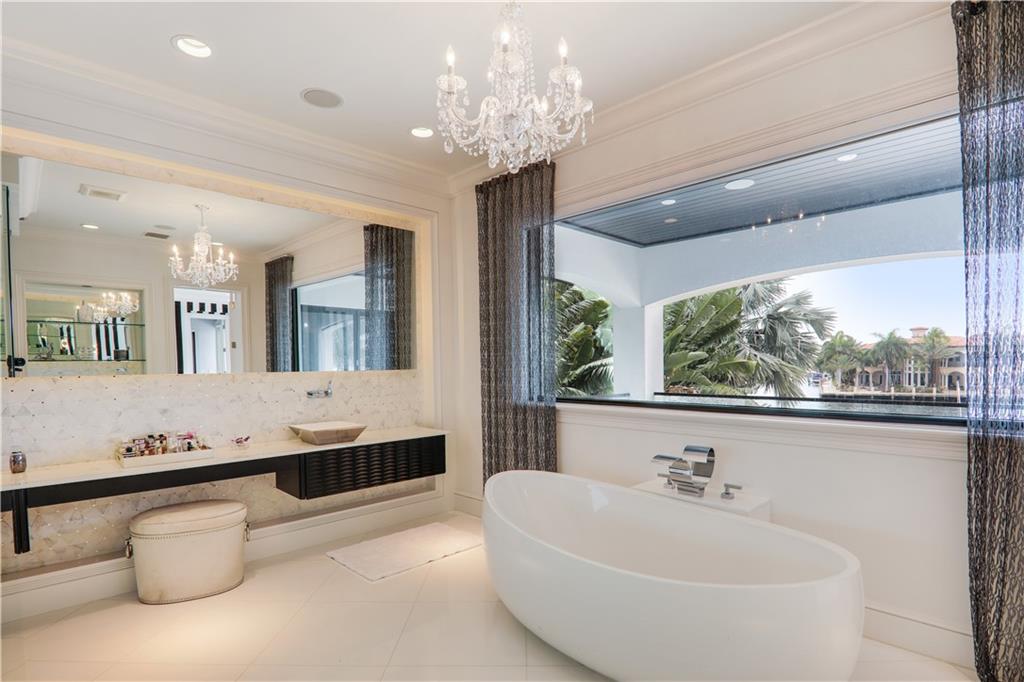 SEA RANCH LAKES - Residential