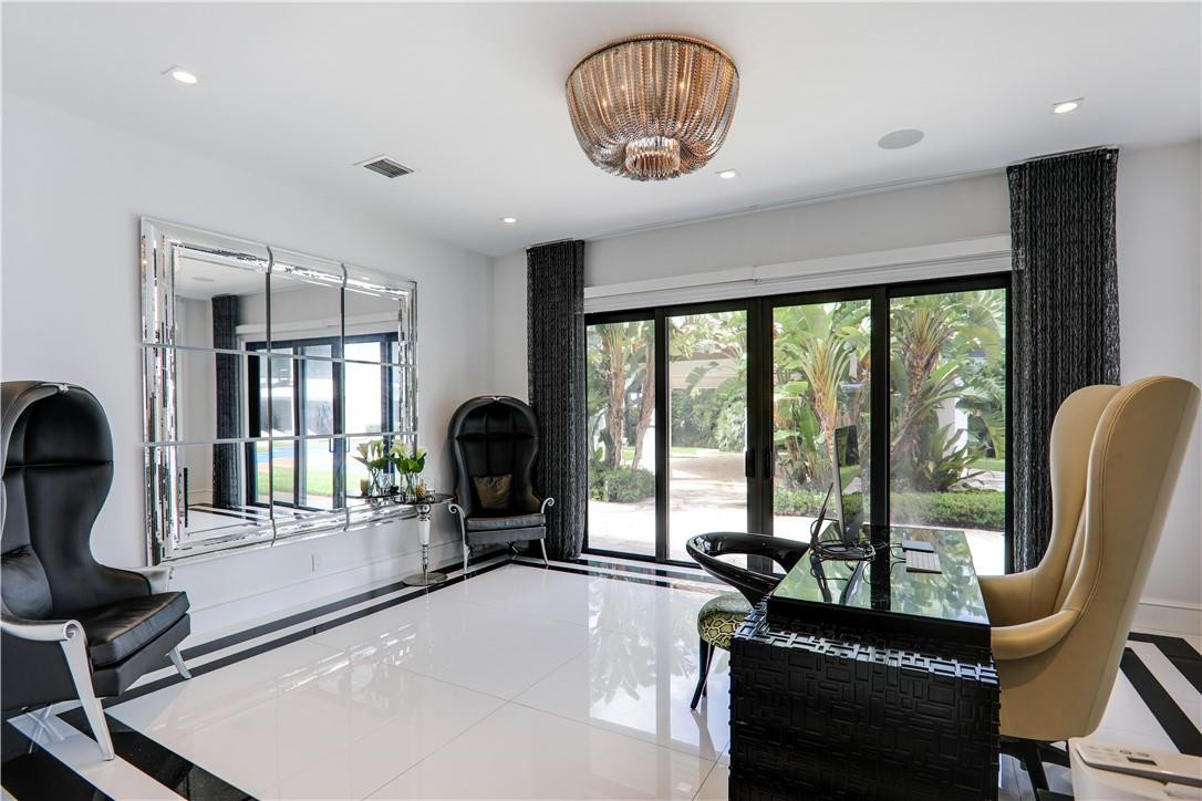 SEA RANCH LAKES - Residential