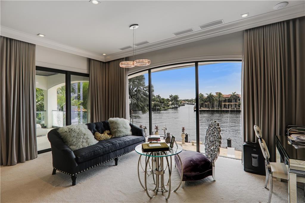 SEA RANCH LAKES - Residential