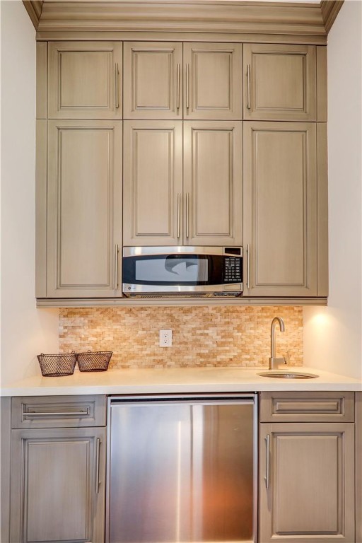 SEA RANCH LAKES - Residential