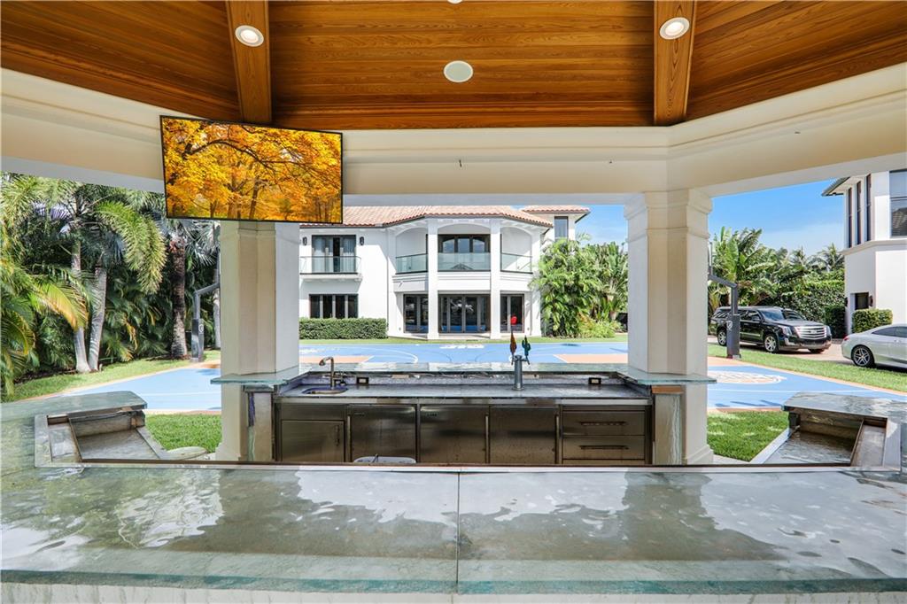 SEA RANCH LAKES - Residential