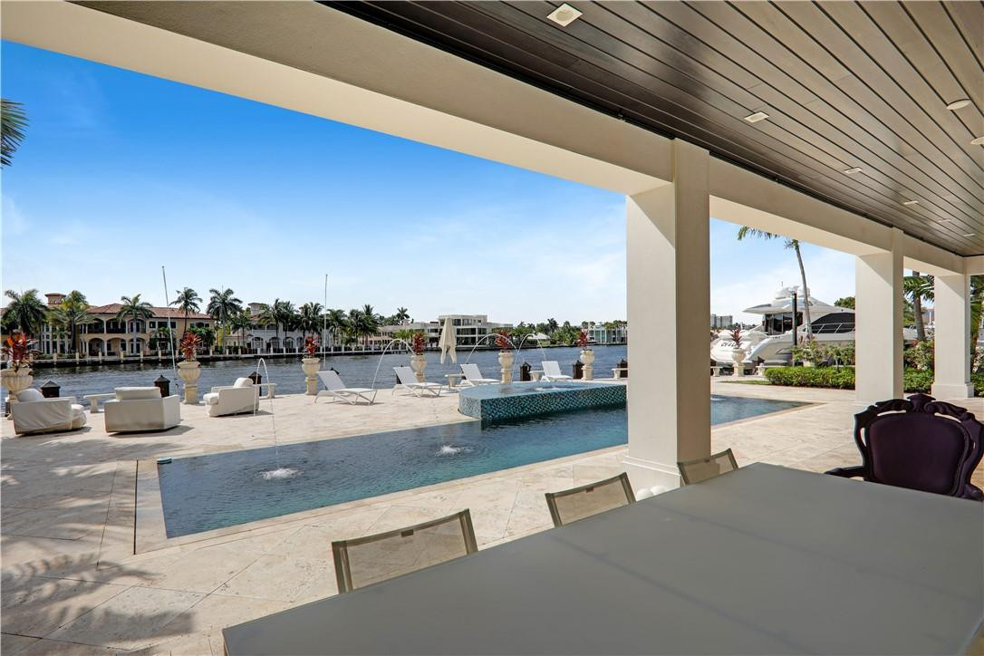 SEA RANCH LAKES - Residential