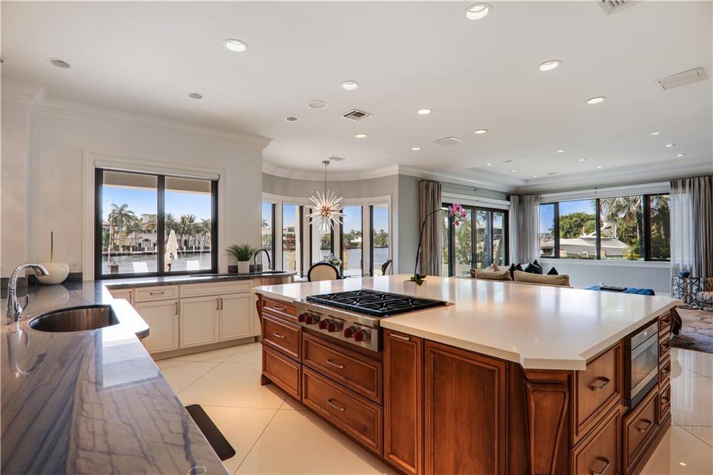 SEA RANCH LAKES - Residential