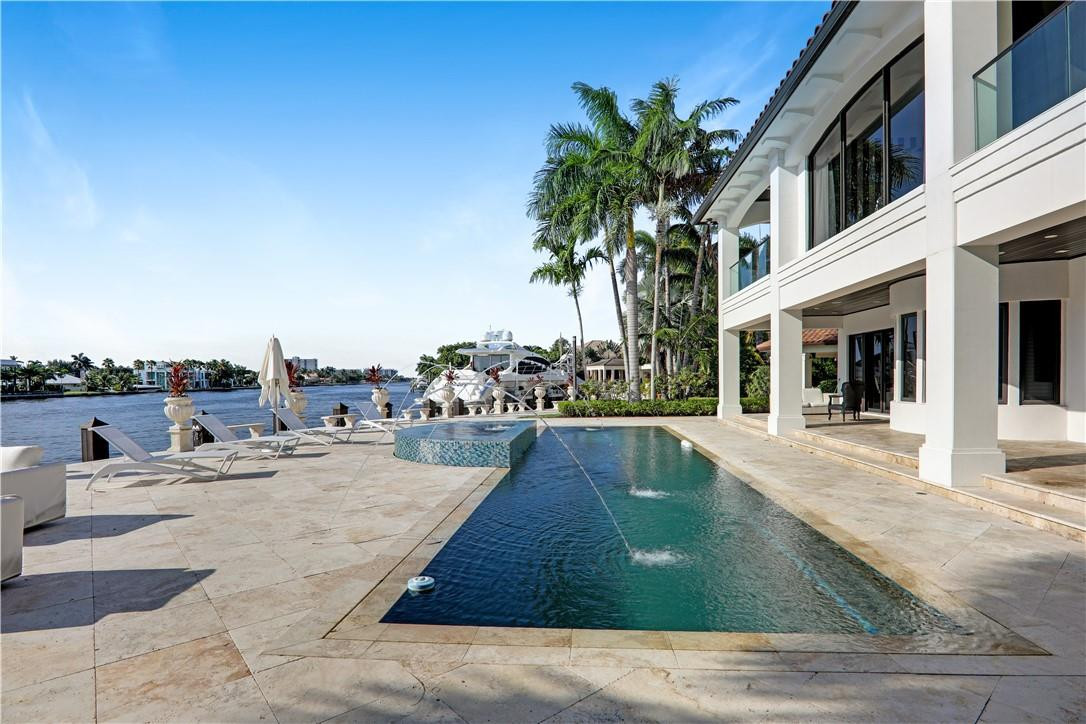 SEA RANCH LAKES - Residential