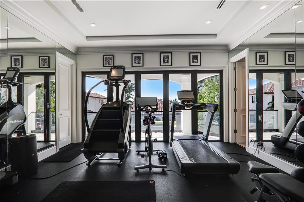 SEA RANCH LAKES - Residential