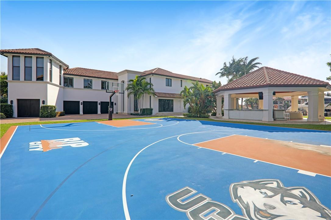 SEA RANCH LAKES - Residential