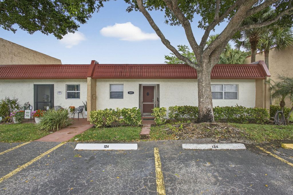 Photo of 419 Lake Dora Drive, West Palm Beach, FL 33411 (MLS # R11154207)