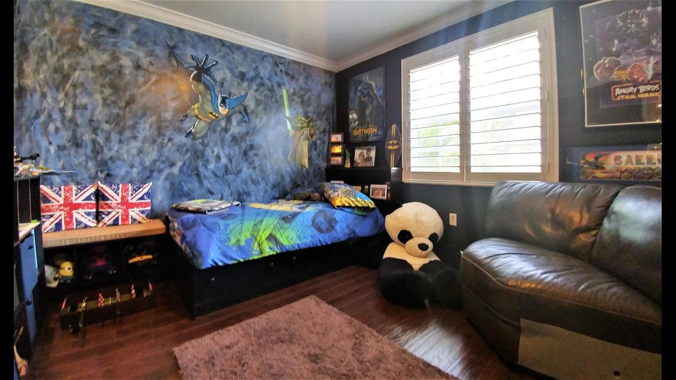 CLASSICS AT BEAR LAKES - Residential Lease