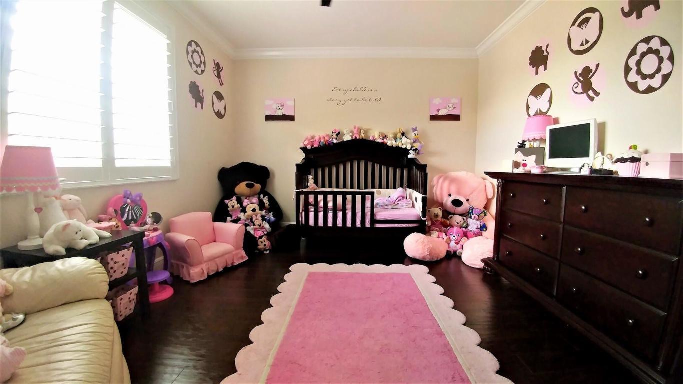 CLASSICS AT BEAR LAKES - Residential Lease