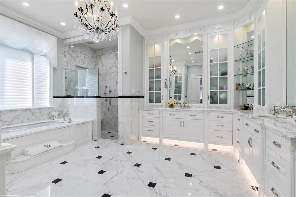 OLD PALM 4 - Residential