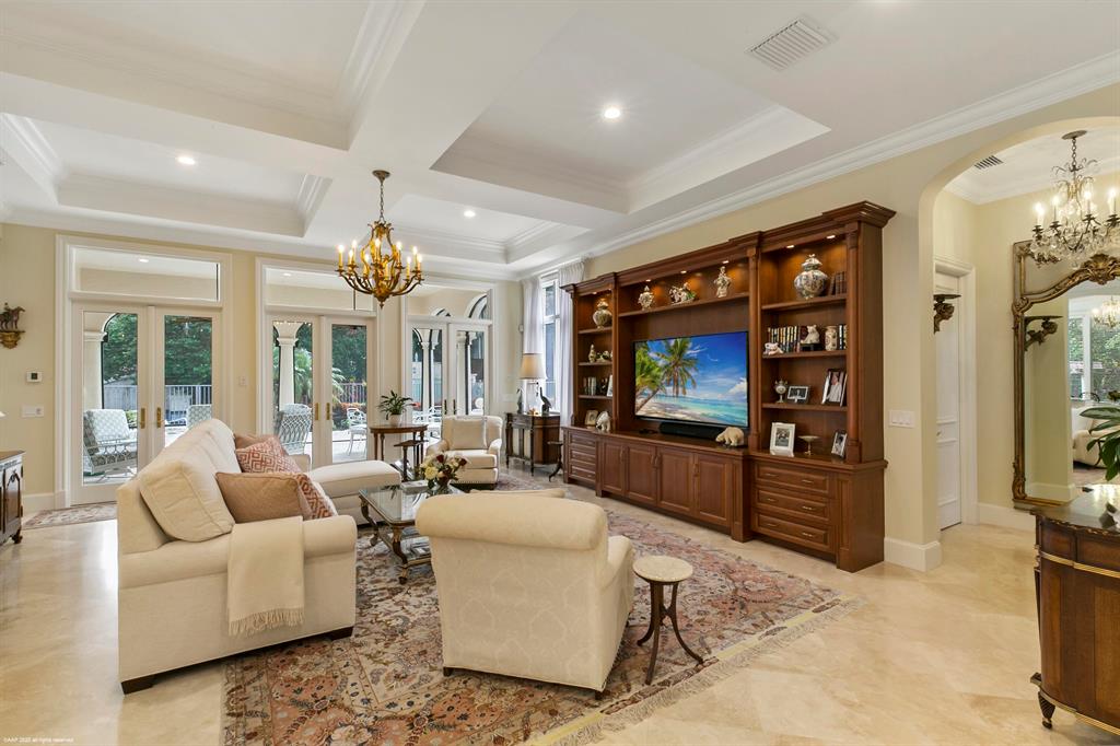 OLD PALM 4 - Residential