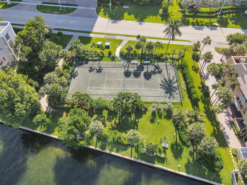 CHALFONTE CONDO - Residential Lease