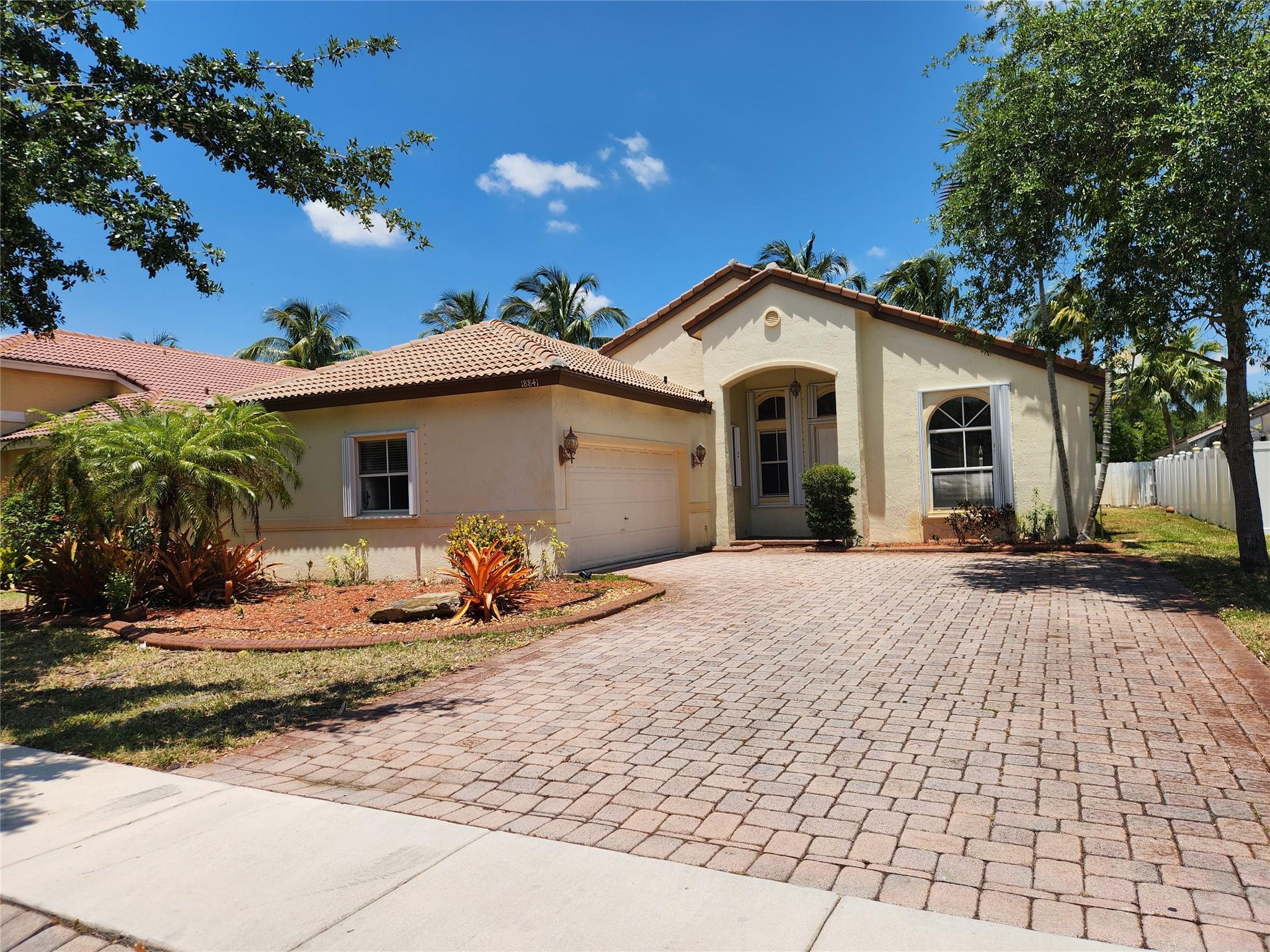 Opportunity to lease comfortable 3/2 single story home in Sunset Lakes in Monaco Subdivision. Freshly painted with screened in patio and large yard. Subdivision is gated and has roaming security guard service. Includes full access to amazing Sunset Lakes amenities with state of the art gym, resort style club & pool, tennis courts, summer camps for kids, trails, lakes and more. Conveniently located just minutes from I-75 with access to all major highways, shopping centers, schools and places of worship.
