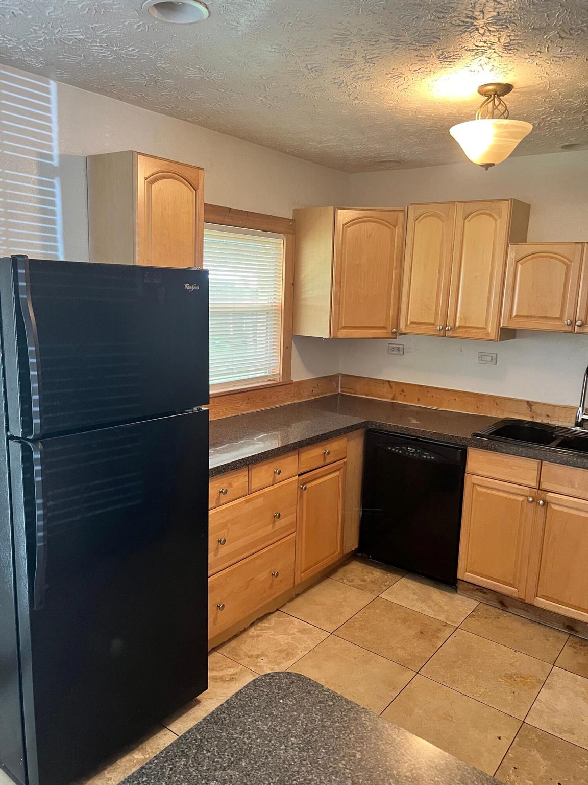 REVISED PLAT SOUTH 25TH - Residential Lease