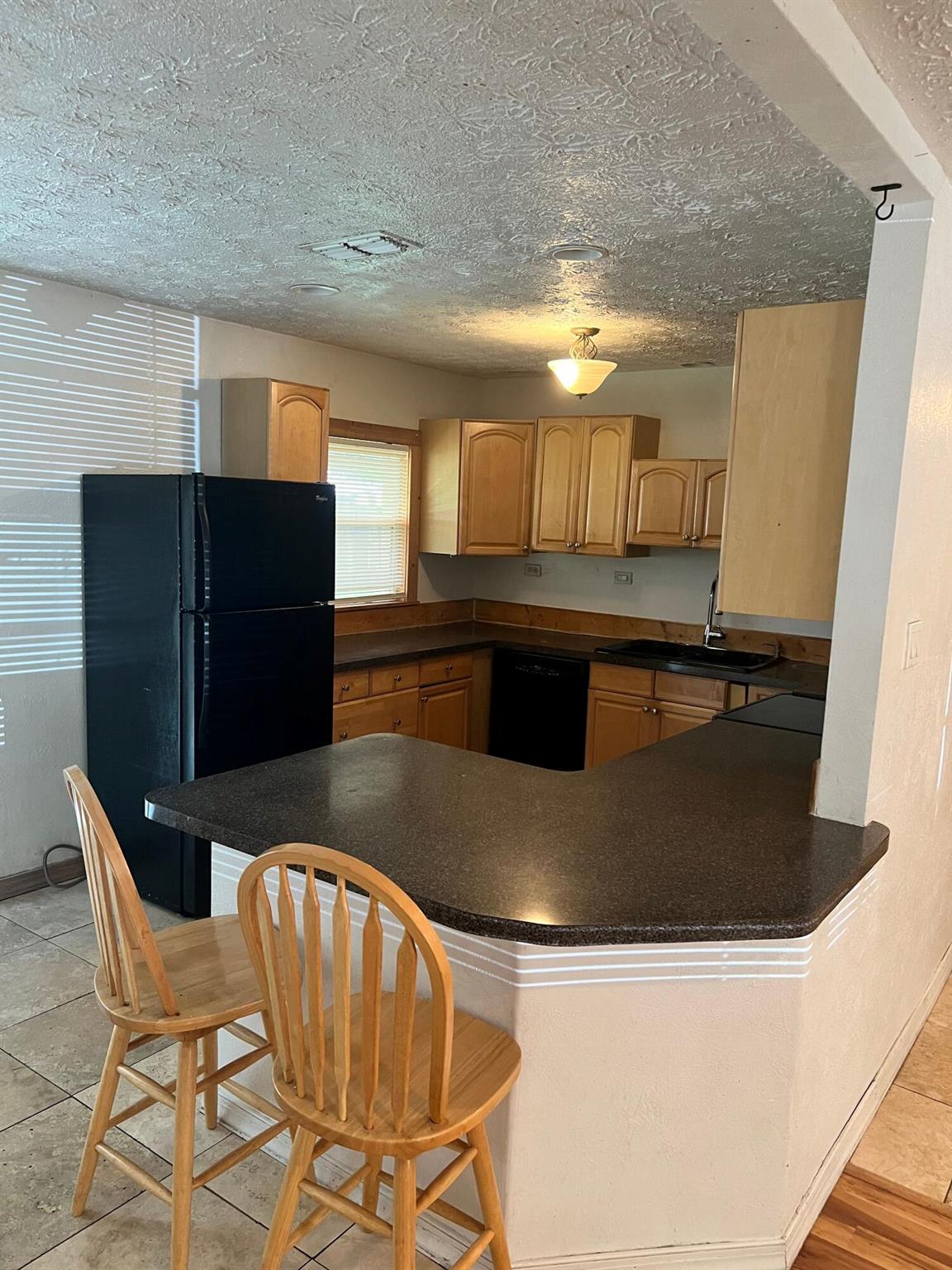 REVISED PLAT SOUTH 25TH - Residential Lease