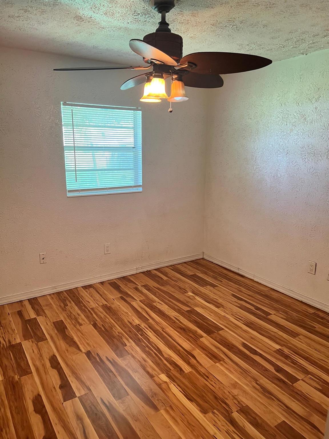 REVISED PLAT SOUTH 25TH - Residential Lease