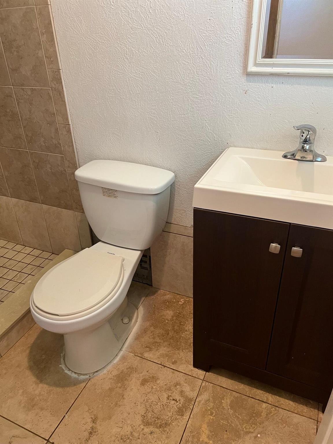 REVISED PLAT SOUTH 25TH - Residential Lease