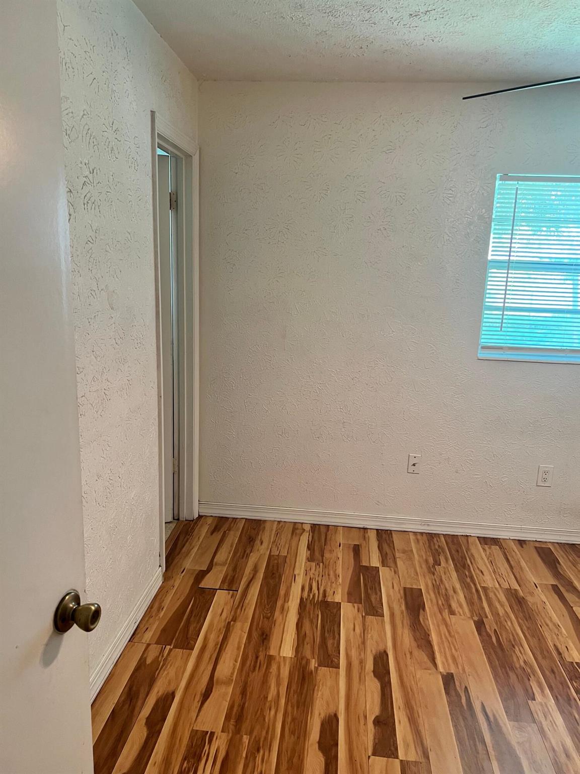REVISED PLAT SOUTH 25TH - Residential Lease