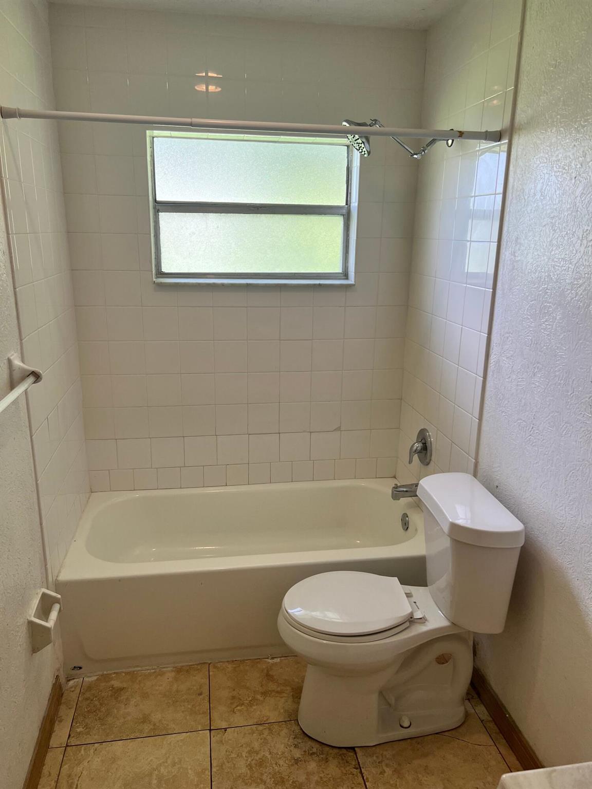 REVISED PLAT SOUTH 25TH - Residential Lease