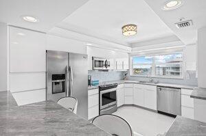 SEAGATE OF HIGHLAND CONDO - Residential