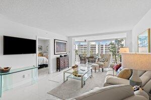 SEAGATE OF HIGHLAND CONDO - Residential