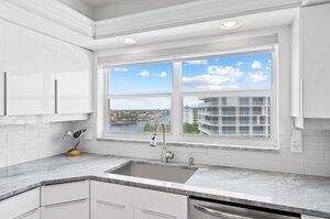 SEAGATE OF HIGHLAND CONDO - Residential