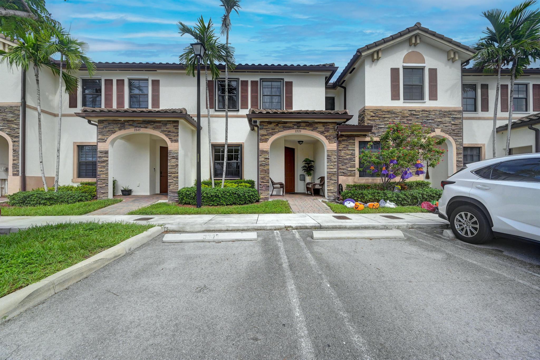 Welcome to this beautifully maintained 3-bedroom, 2-bathroom townhouse nestled in a highly sought-after neighborhood! Offering a perfect blend of comfort, space, and convenience, this home is ideal for families, first-time buyers, or anyone looking for low-maintenance living in a vibrant community.Step inside to find a spacious, light-filled layout featuring a generous living area, a well-appointed kitchen, and private patio for entertaining guestsEnjoy the benefits of a quiet, walkable neighborhood with easy access to parks, shopping, schools, and major commuter routes. This move-in ready home combines the best of location and lifestyle--don't miss this opportunity!
