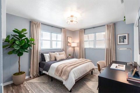 Tiny photo for 101 SE 14th Street, Pompano Beach, FL 33060 (MLS # B26022680)