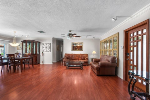 Tiny photo for 101 SE 14th Street, Pompano Beach, FL 33060 (MLS # B26022680)