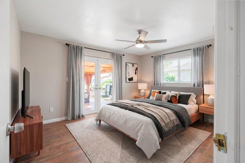 Tiny photo for 101 SE 14th Street, Pompano Beach, FL 33060 (MLS # B26022680)