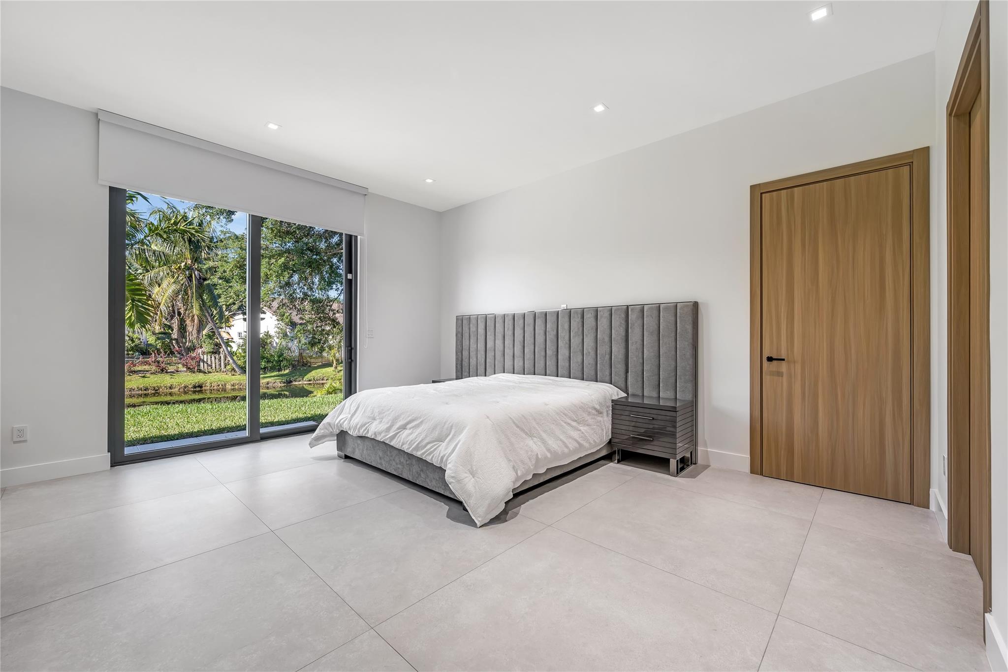 Jacaranda Villas 85-9 B - Residential