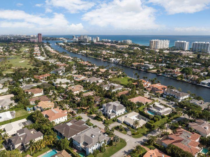 ROYAL PALM YACHT & COUNTRY CLUB - Residential