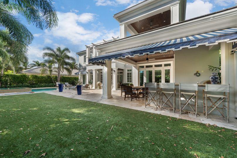 ROYAL PALM YACHT & COUNTRY CLUB - Residential