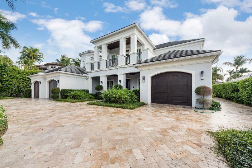 ROYAL PALM YACHT & COUNTRY CLUB - Residential