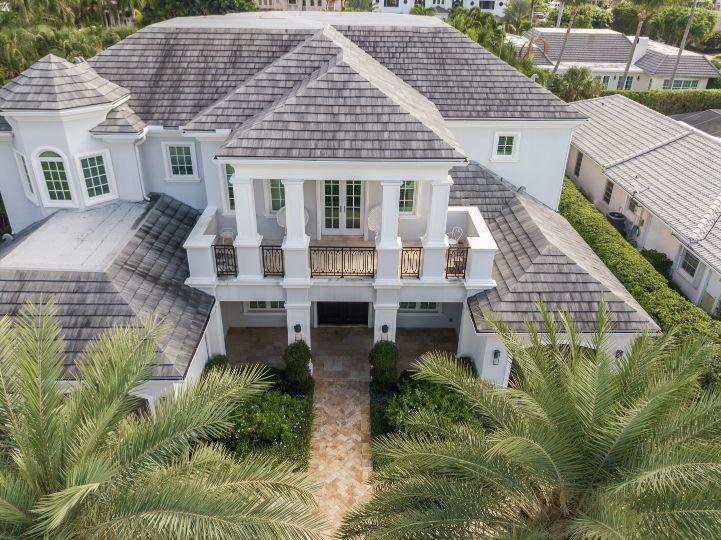 ROYAL PALM YACHT & COUNTRY CLUB - Residential