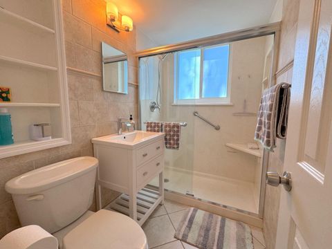 Tiny photo for 624 Antioch Avenue #6, Fort Lauderdale, FL 33304 (MLS # B26053234)