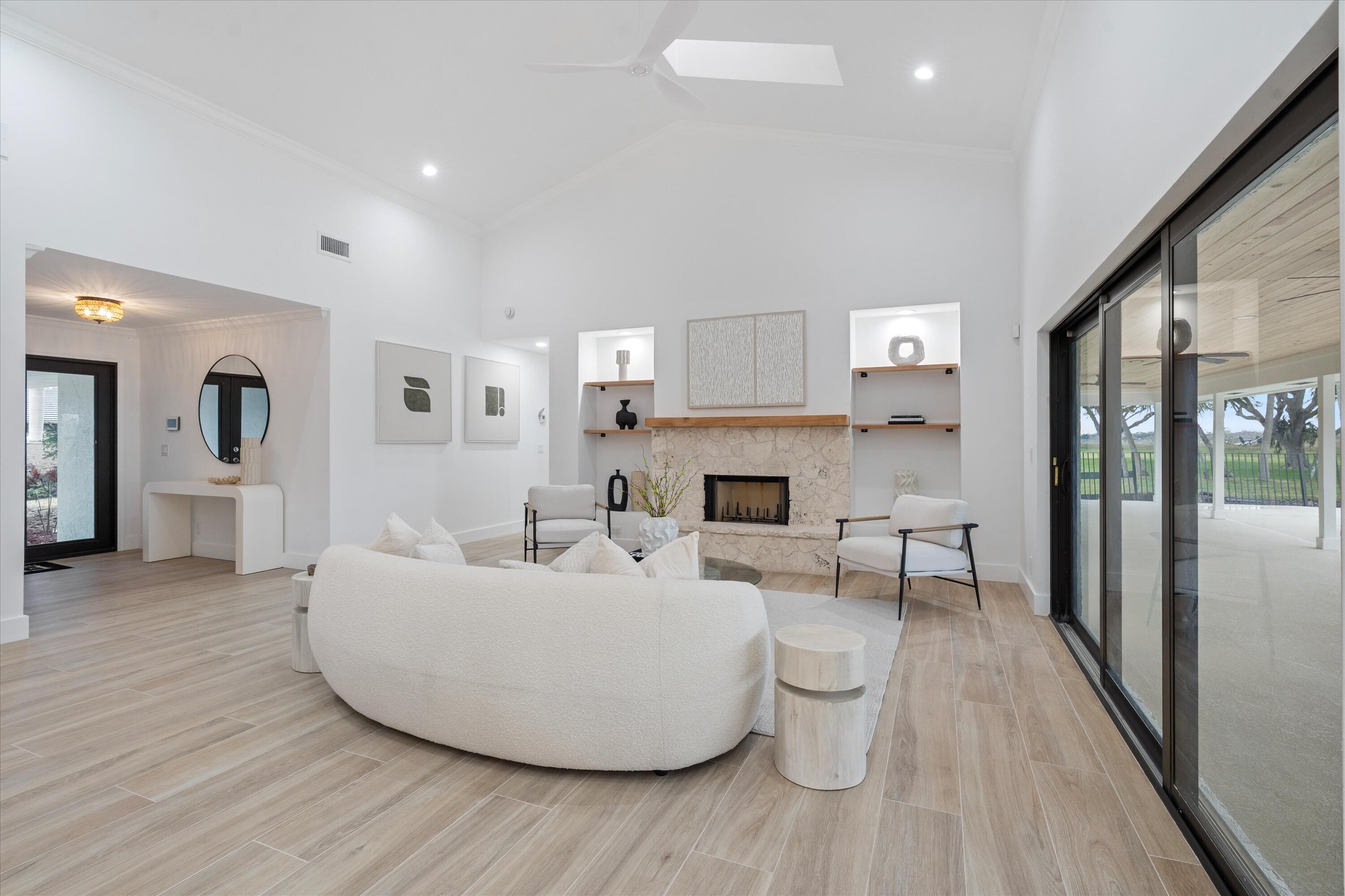 PGA RESORT COMMUNITY- MARLWOOD ESTATES - Residential