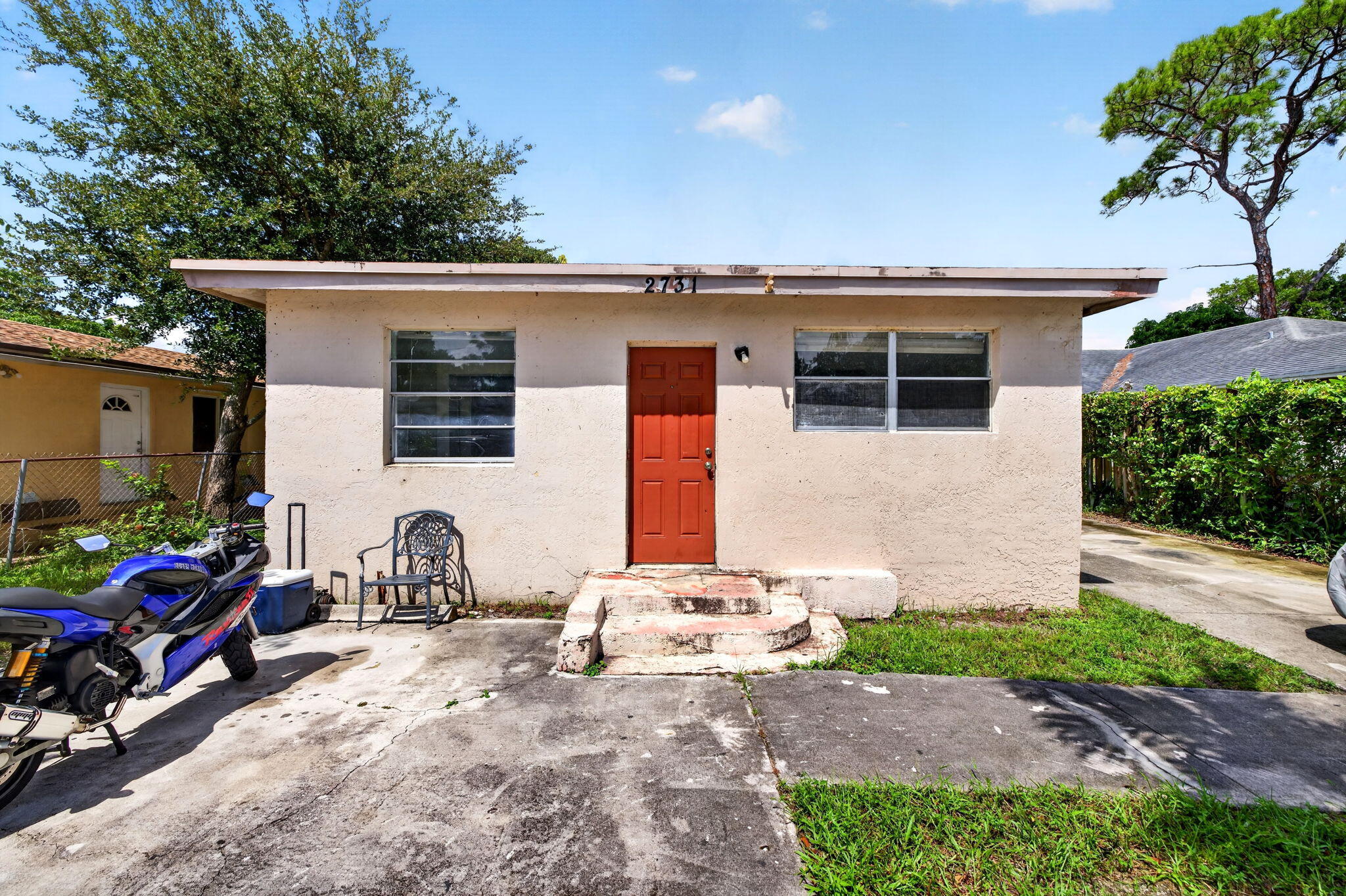 2731 NW 6TH Court