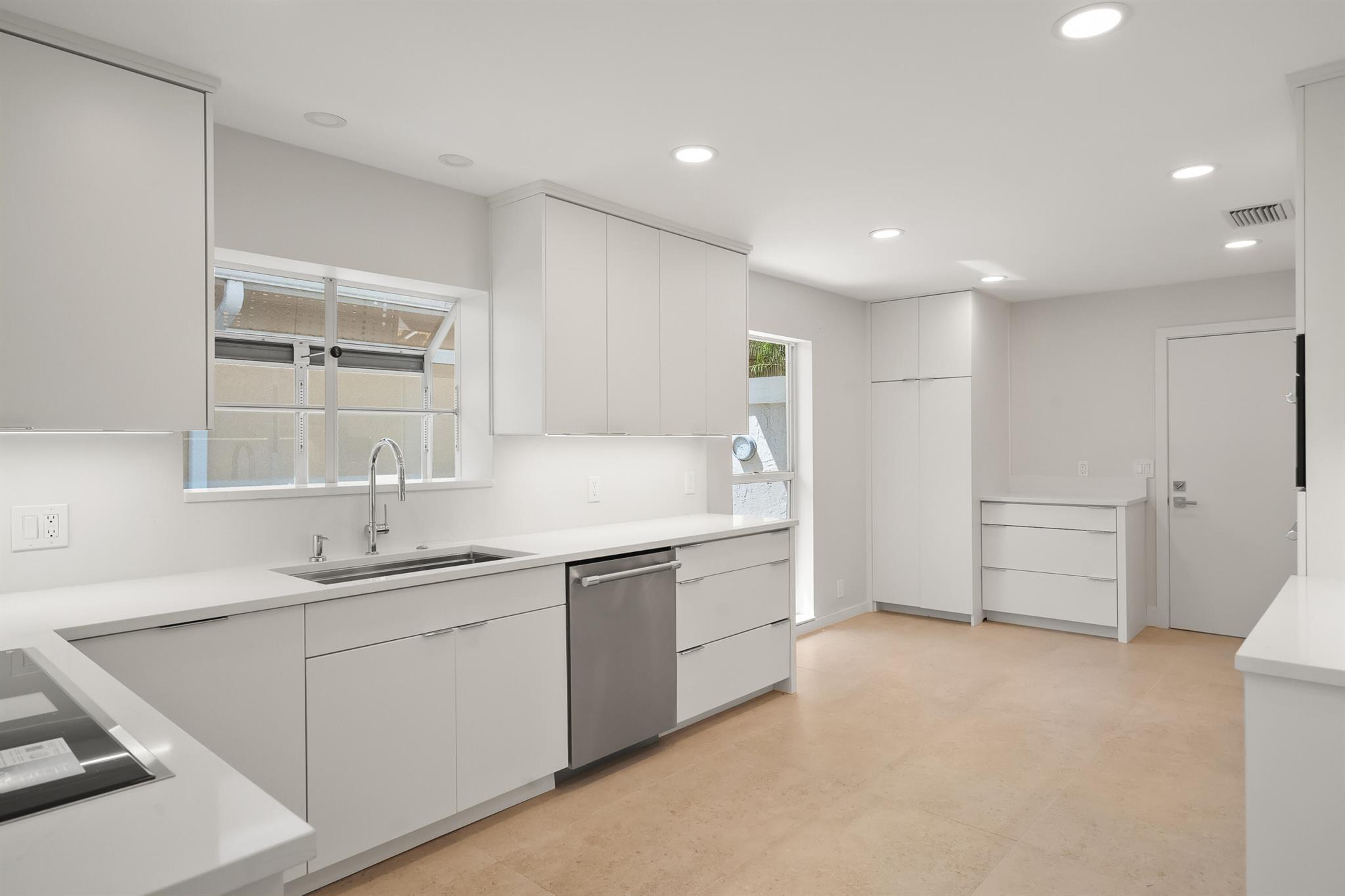 View photos, virtual tours, details... 2371 SW Brookwood Lane