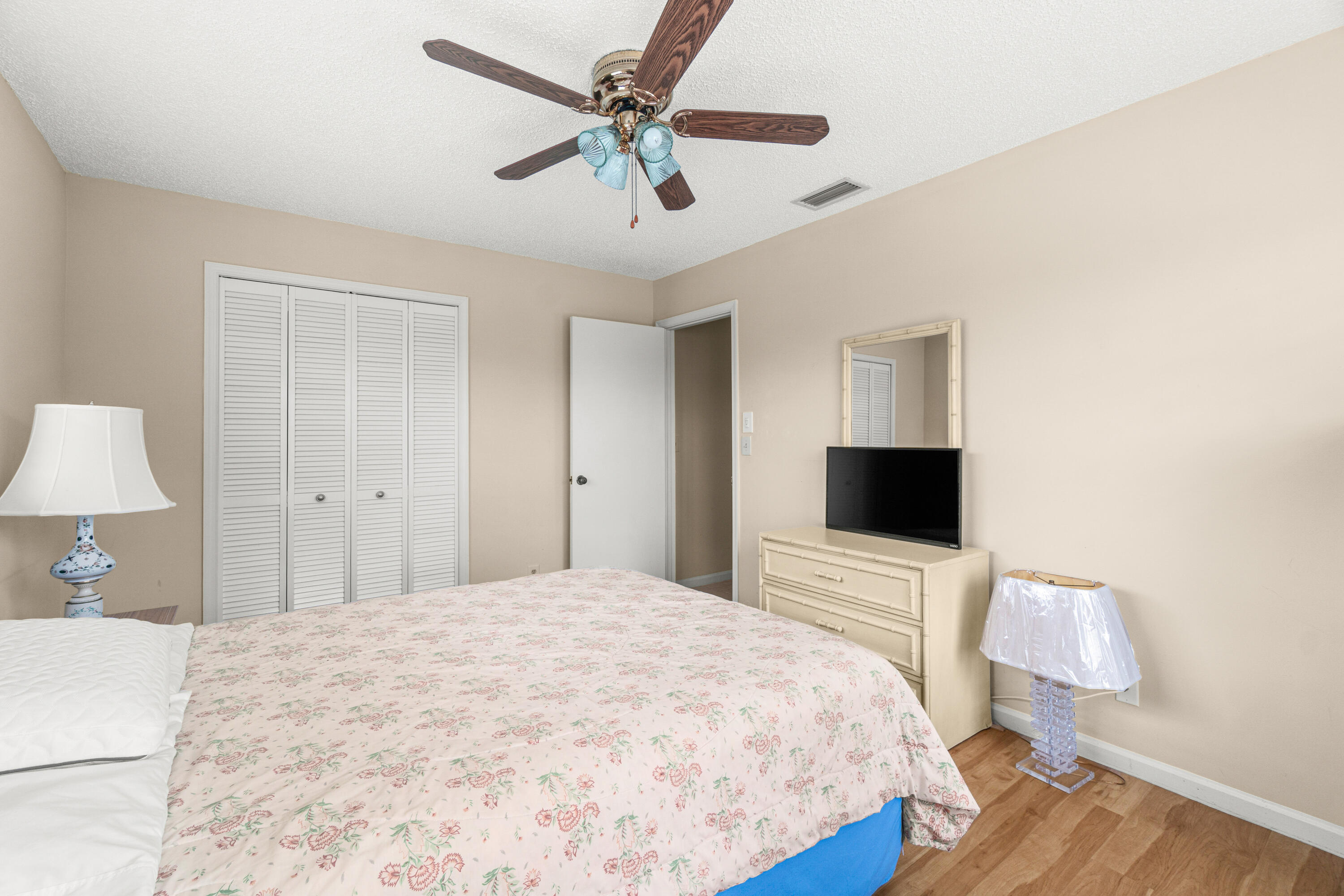 BENT TREE VILLAS WEST CONDO - Residential