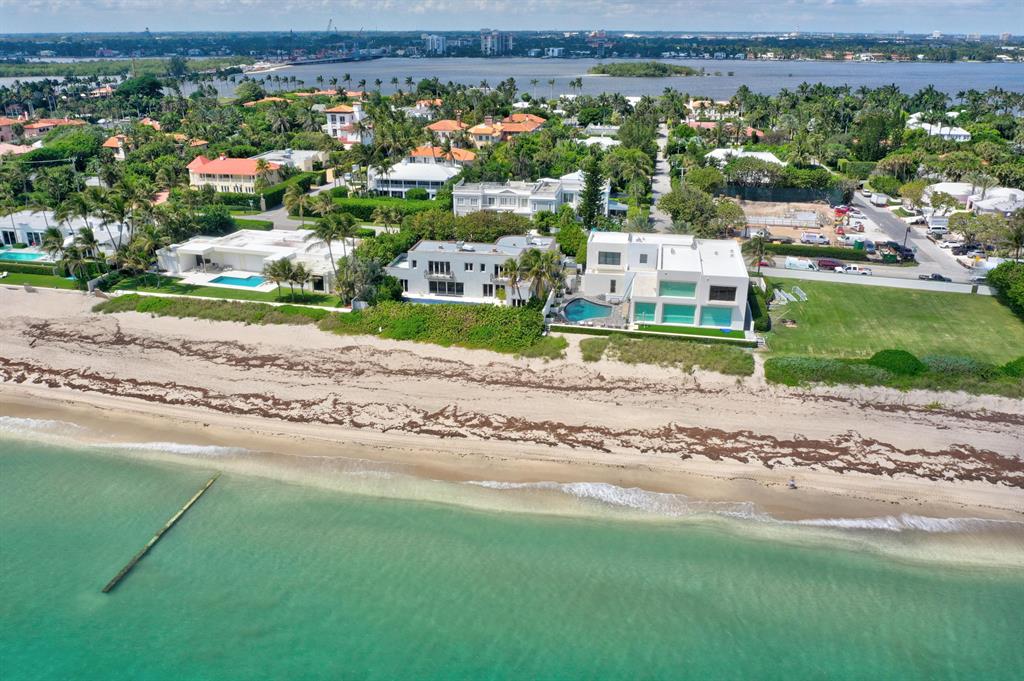 35-43-43, N 100 FT OF S 1865.25 FT OF GOV LT 2 E O - Residential