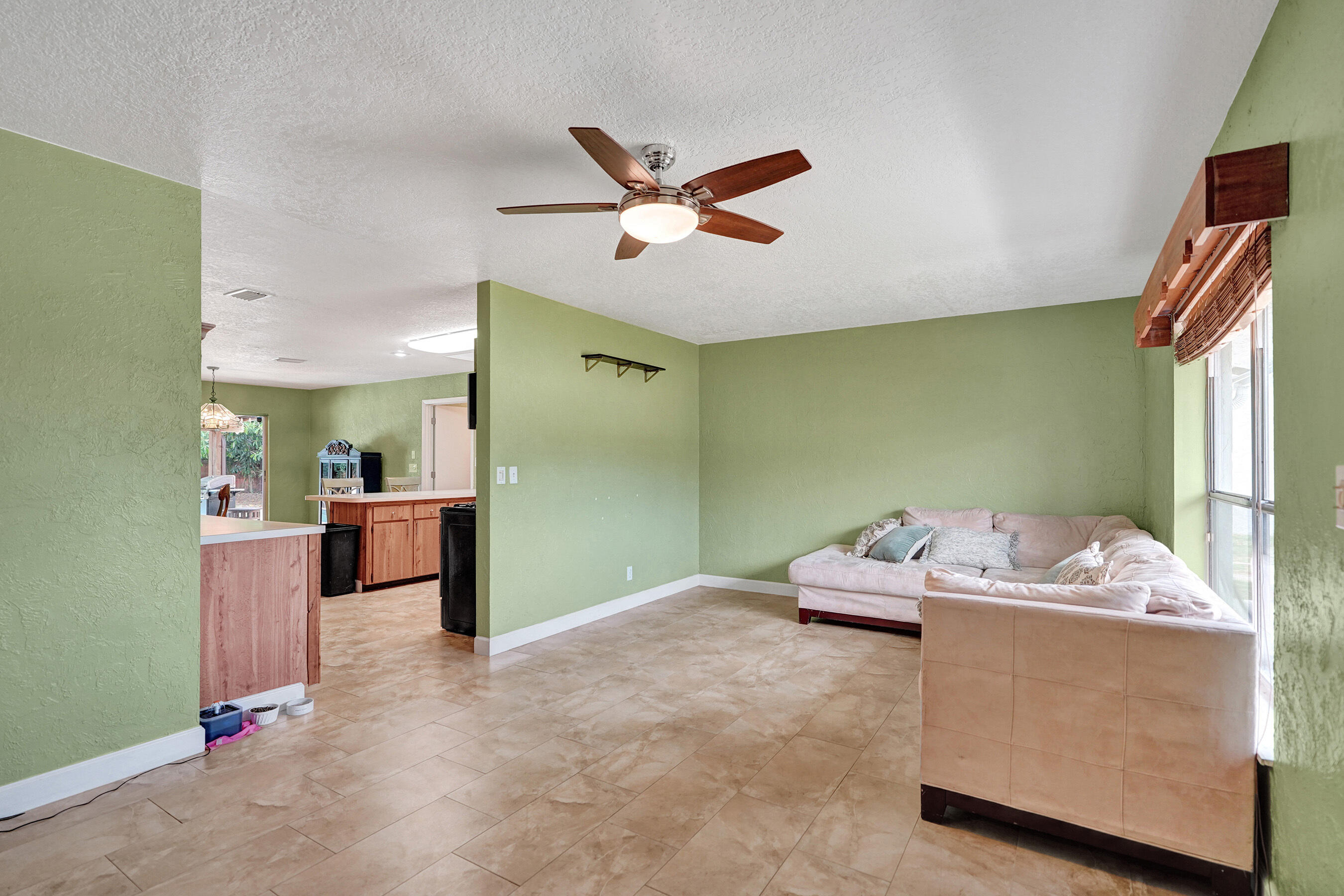 4878 Spartacus Drive