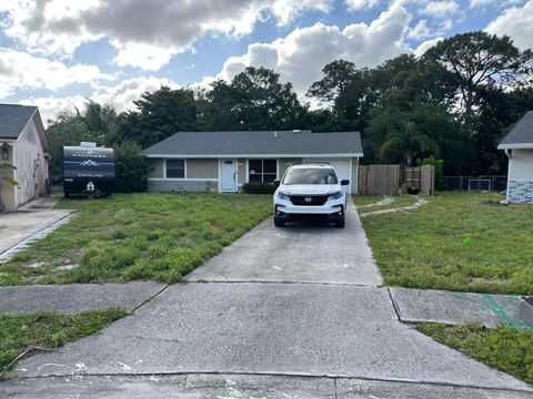 33463 Homes for Sale Near Wellington FL | 33463 Real Estate 4878 Spartacus Drive Lake Worth FL 33463