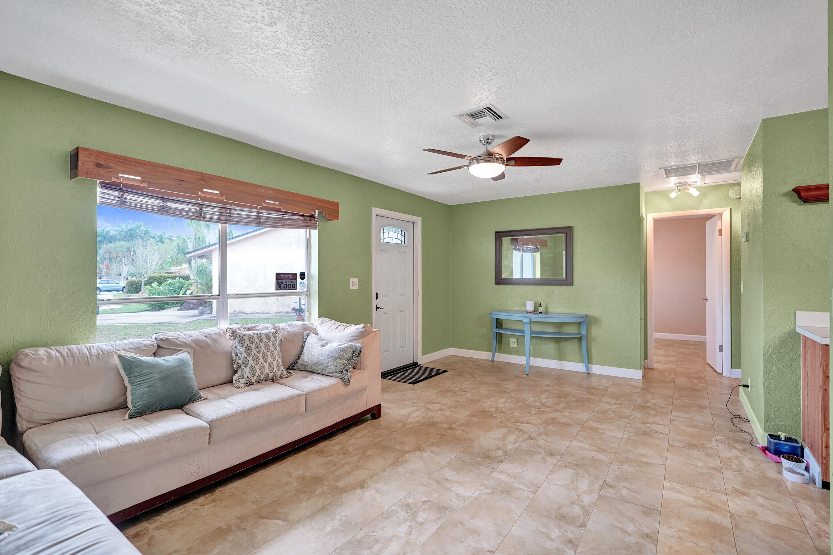 4878 Spartacus Drive